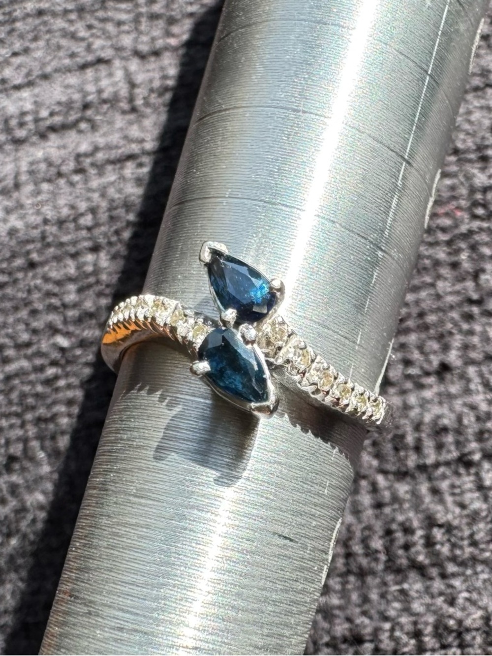 Vintage Solid 10k White Gold Sapphire and Diamond Ring   Size 6 3/4